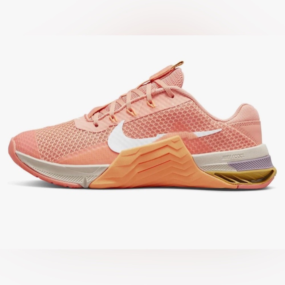 Nike Metcon 7 Crimson Bliss Sail Training Shoes - Picture 5 of 9